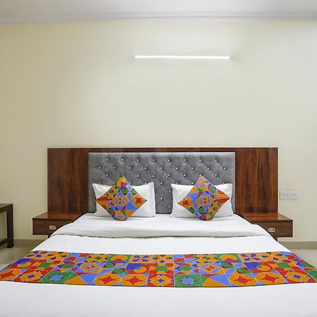 Fabexpress Asp Royal Residency Inn- Janakpuri Delhi  Exterior foto